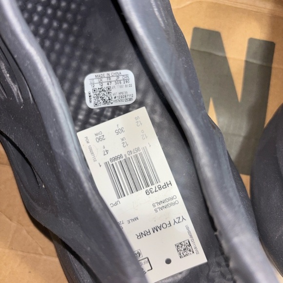 New in box Adidas Men Sz 12 Foam Runner RNNR Black slide slip on - Picture 7 of 9